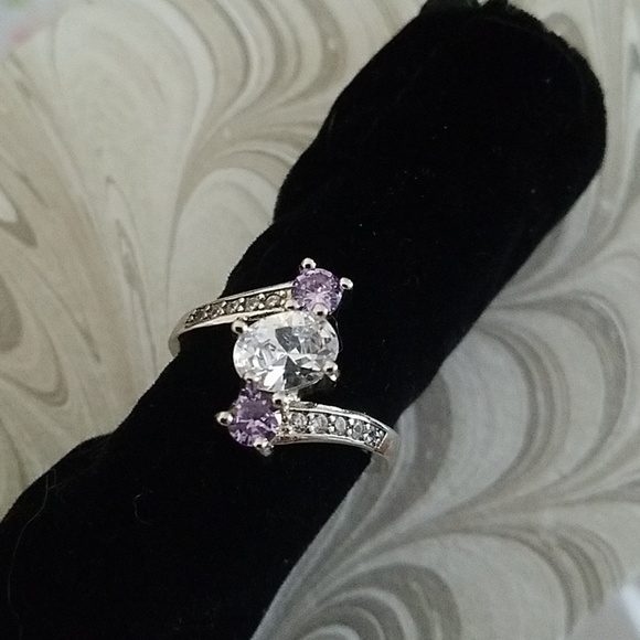 Jewelry - Sterling .925 Purple Crystal Ring